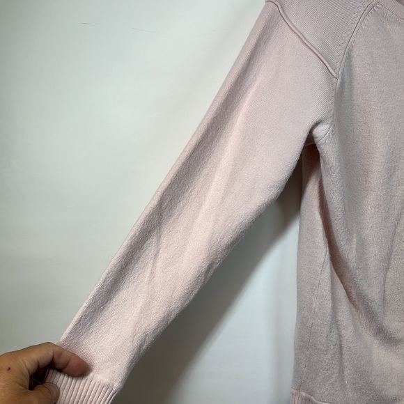 French Connection Women's Light Rose Pink Embellished Long Sleeve Sweater Size S - Picture 4 of 5